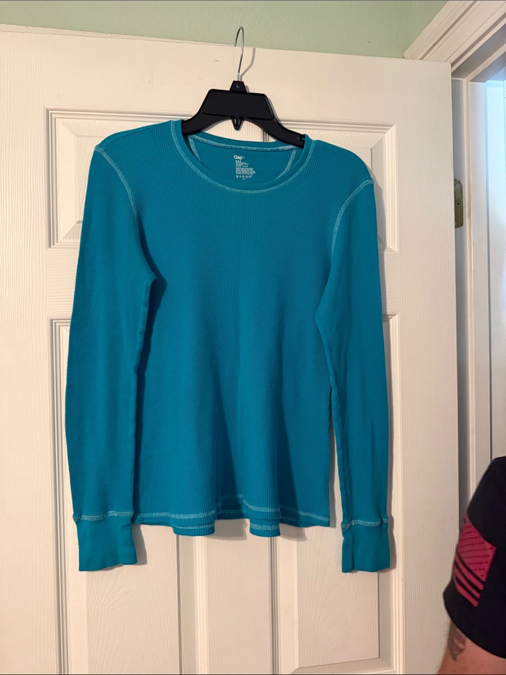 GAP Women’s Teal Ribbed Crew Neck Thermal